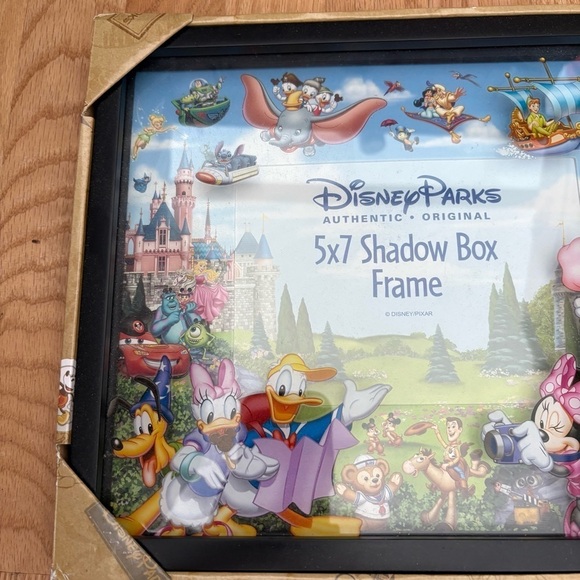 Disney Park Storybook Character 5x7 Shadowbox Colorful Photo Frame Duffy Mickey - Picture 3 of 6